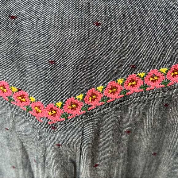 Sundance Nevarre Embroidered Chambray Western Button Down Shirt Sz M - Picture 6 of 16